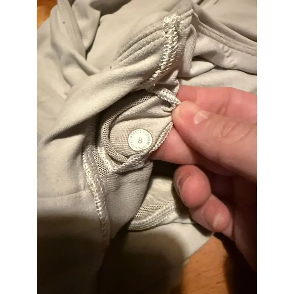 Lululemon Athletica Always Aligned Padded Sports Bra Light Chrome Size 8